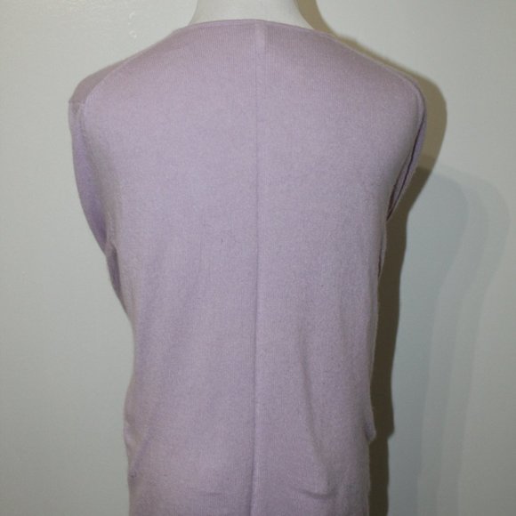 Lavendar pullover sweater - Picture 2 of 3